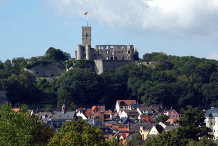 Aerial view of the Königstein castle ruins.